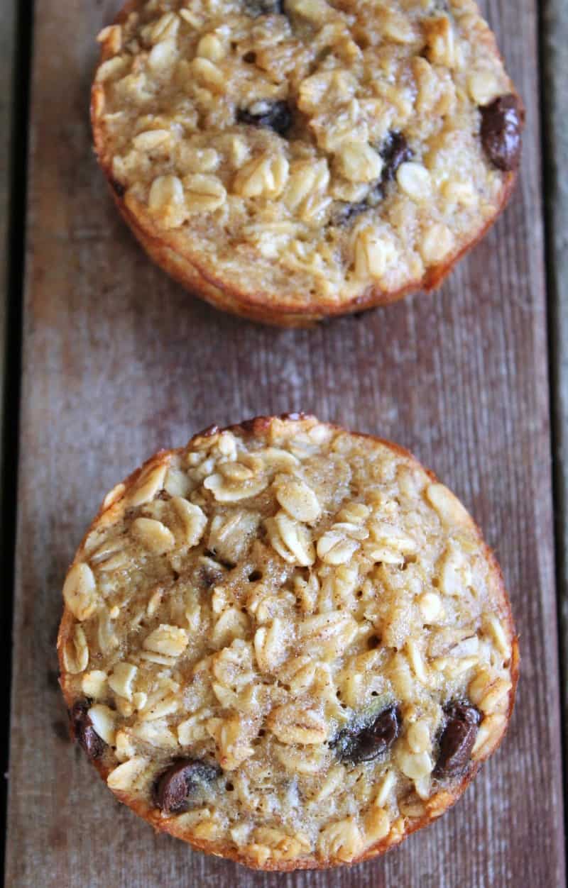 Banana and Chocolate Chip Baked Oatmeal Cups 202 calories and 6 weight watchers points plus