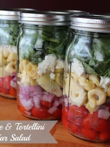 How to Layer a Mason Jar Salad Recipe! - Organize Yourself Skinny