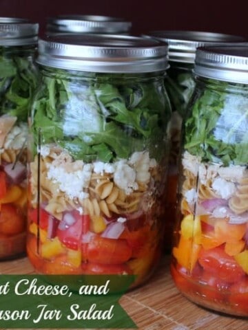 California Salad in a Jar - Organize Yourself Skinny