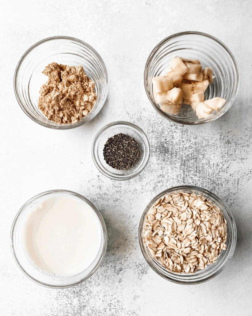 Ingredients for overnight oats with PB2