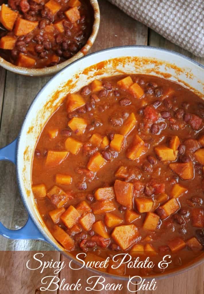 Vegetarian Sweet Potato and Black Bean Chili as a healthy super bowl dinner