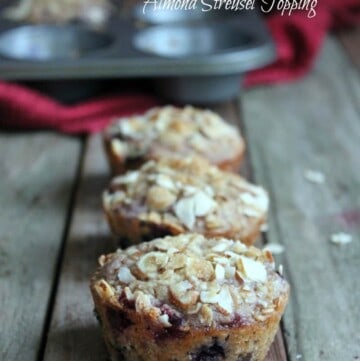 Berry Baked Oatmeal Cups with Almond Streusel Topping 249 calories and 7 weight watchers points plus