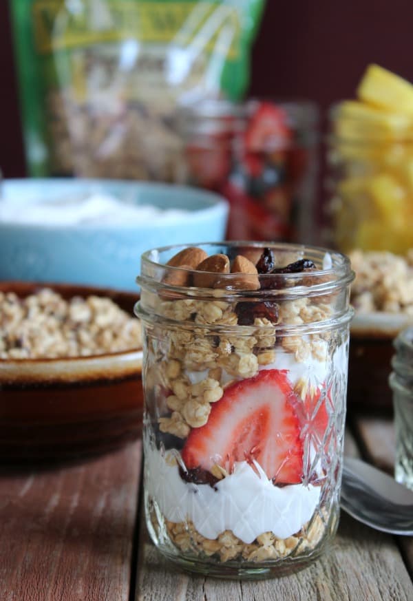 Yogurt and Granola Parfait Bar - Organize Yourself Skinny