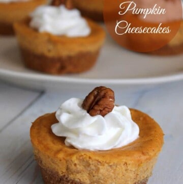 Mini Pumpkin Cheesecakes 306 calories and 8 weight watchers points