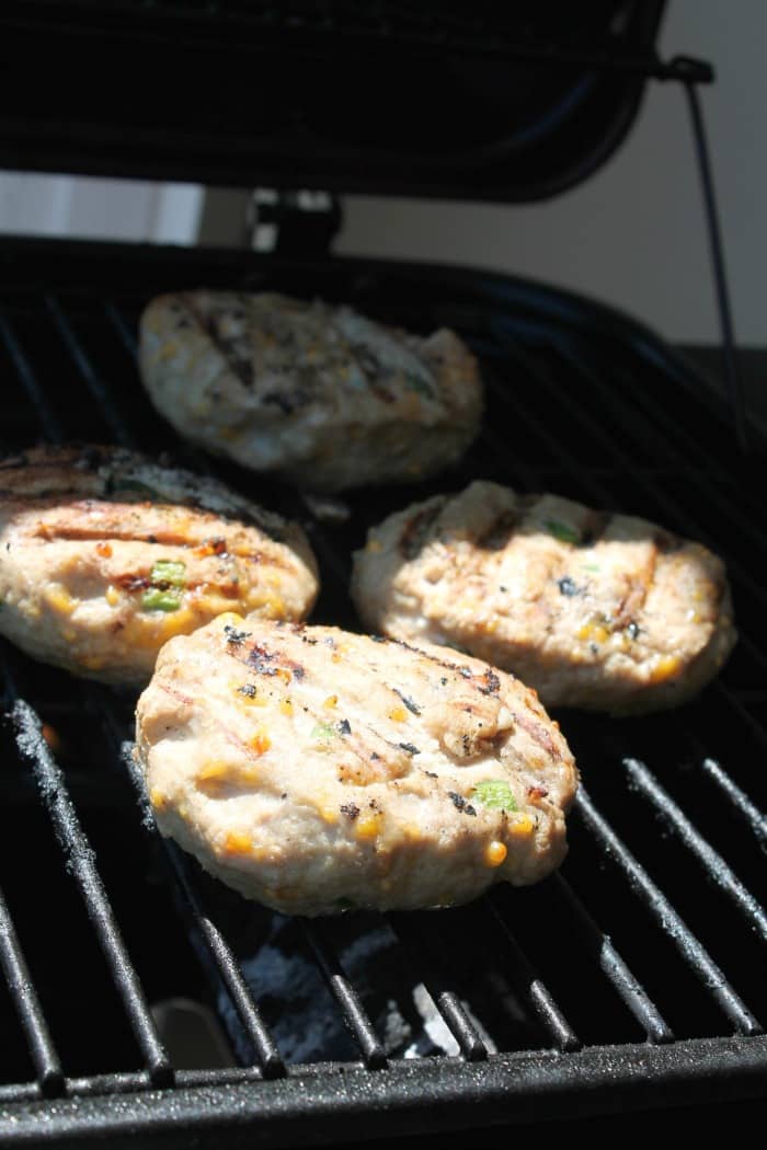 Jalapeño Popper Stuffed Turkey Burgers - Organize Yourself Skinny