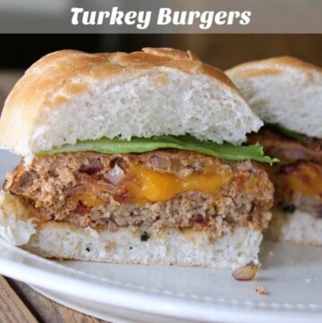 Barbecue Bacon Cheddar Turkey Burgers #JimmyDeanBacon #ad