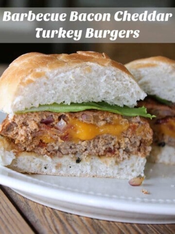 Barbecue Bacon Cheddar Turkey Burgers #JimmyDeanBacon #ad