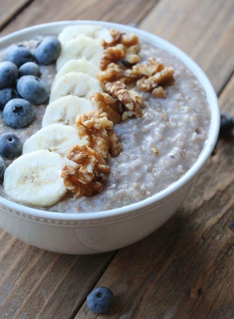 Slow Cooker Berry Breakfast Quinoa - Eat Yourself Skinny