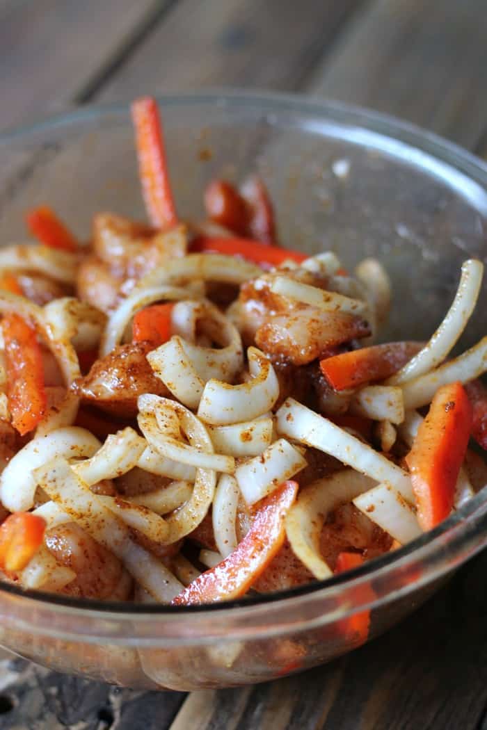 Healthy Baked Chicken Fajita Sheet Pan Dinner