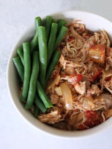 Healthy Slow Cooker Balsamic Chicken