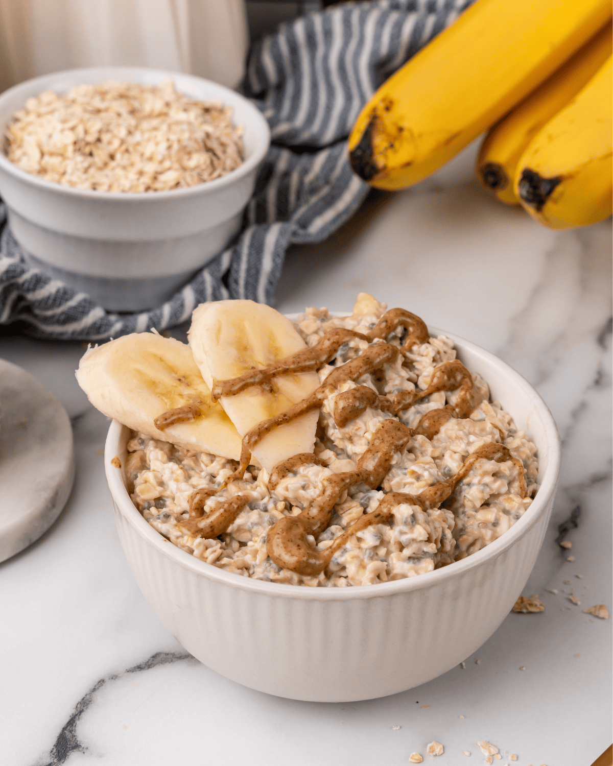 bowl of banana overnight oats.