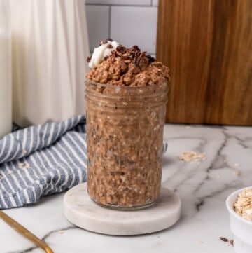 chocolate overnight oats in a mason jar