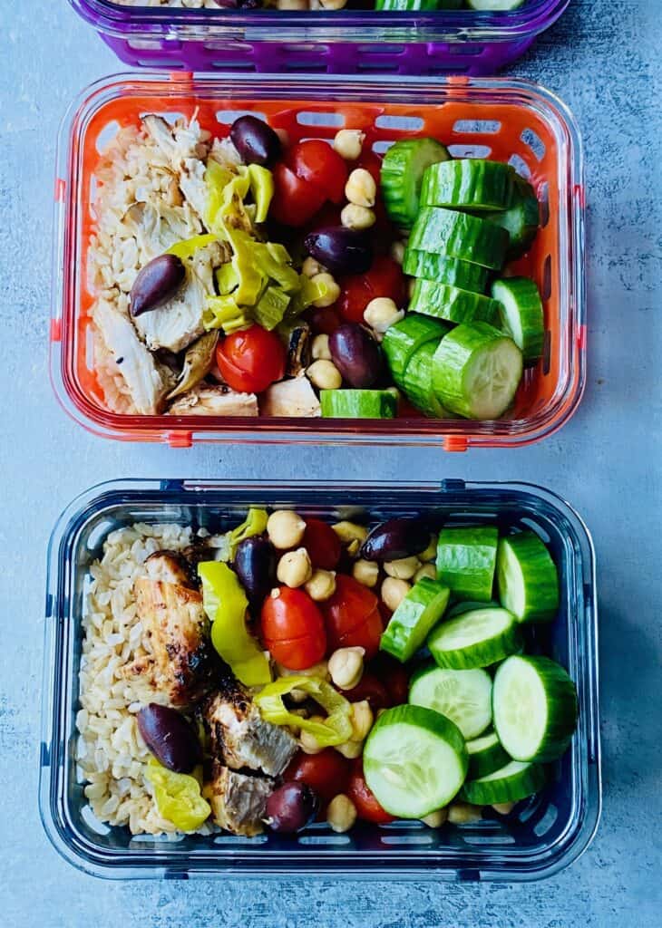 veggies and chicken in meal prep containers