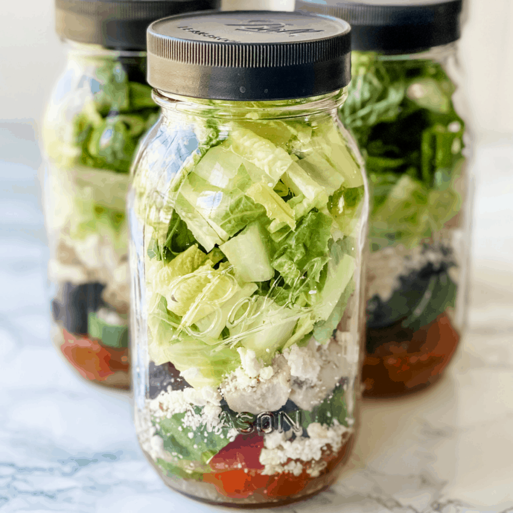 how to make a mason jar salad