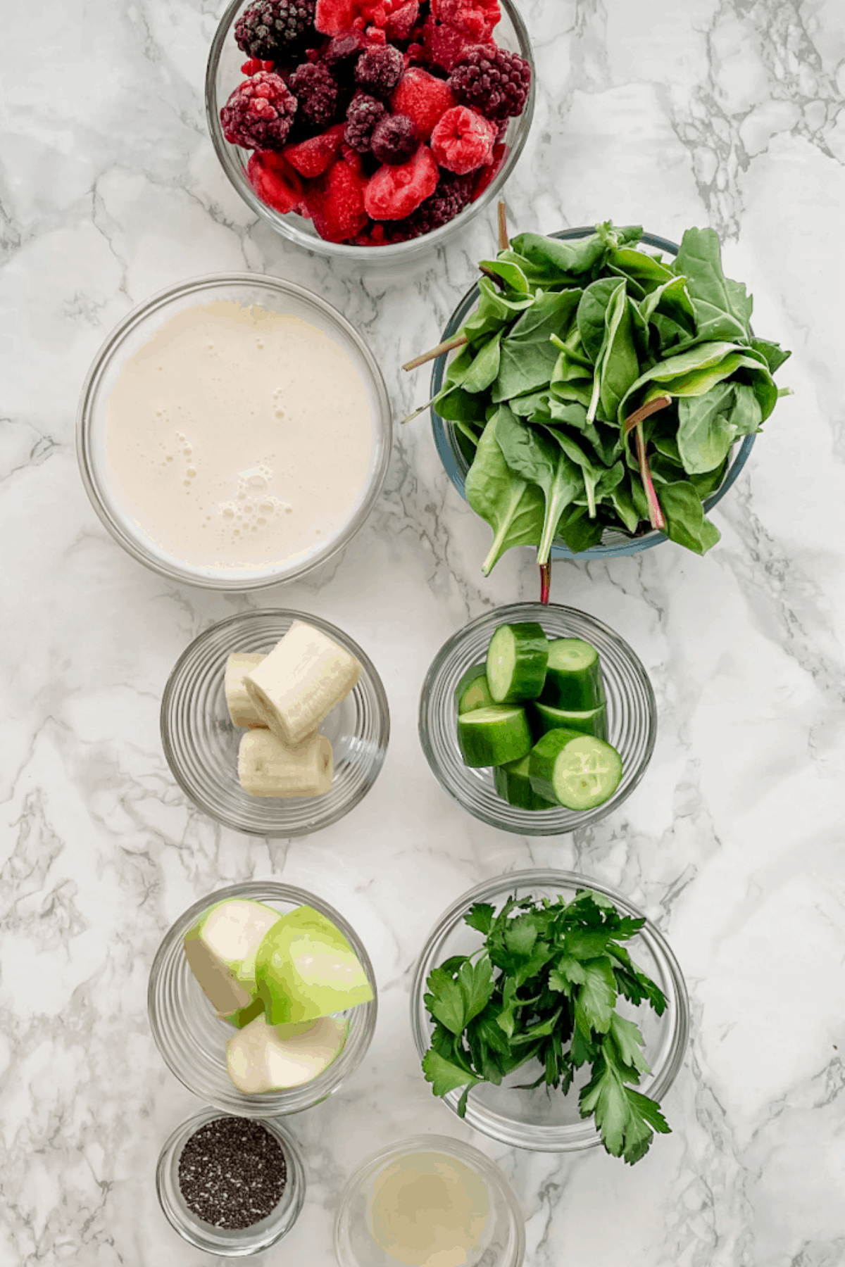 ingredients to make a detox smoothie