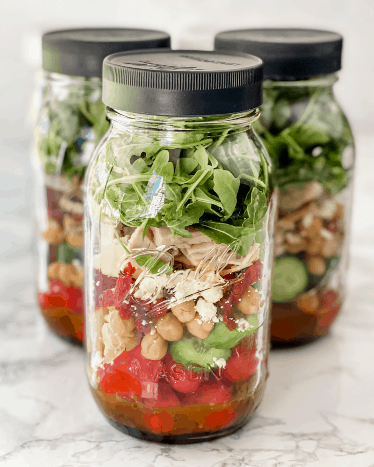 5 california salads in mason jars