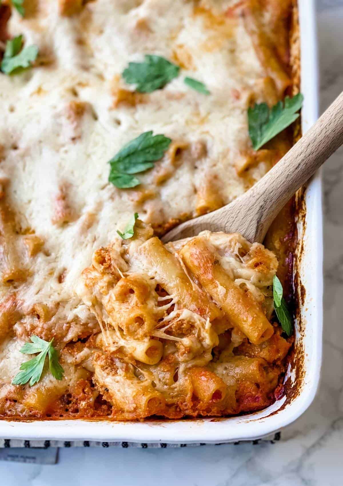 baked pasta recipe with sauce and cheese