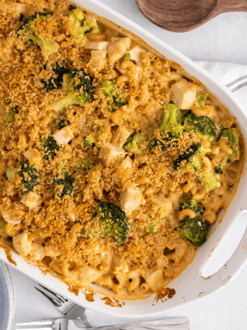 overhead picture of chicken broccoli casserole.
