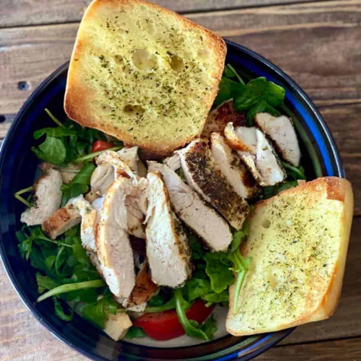 arugula salad with chicken