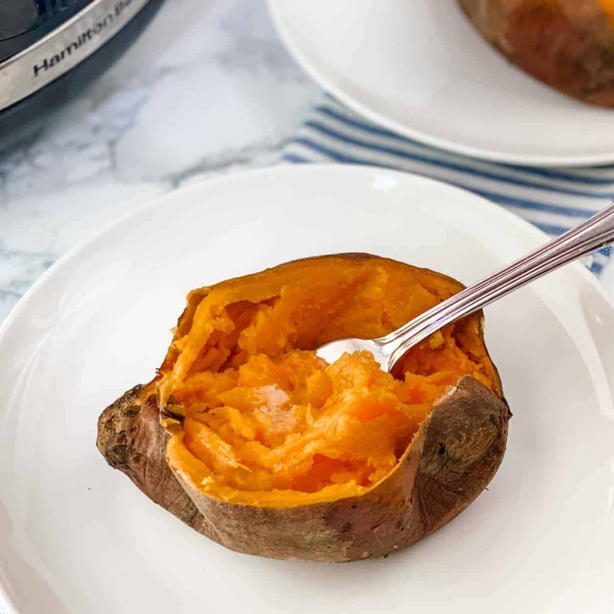 slow cooker sweet potatoes