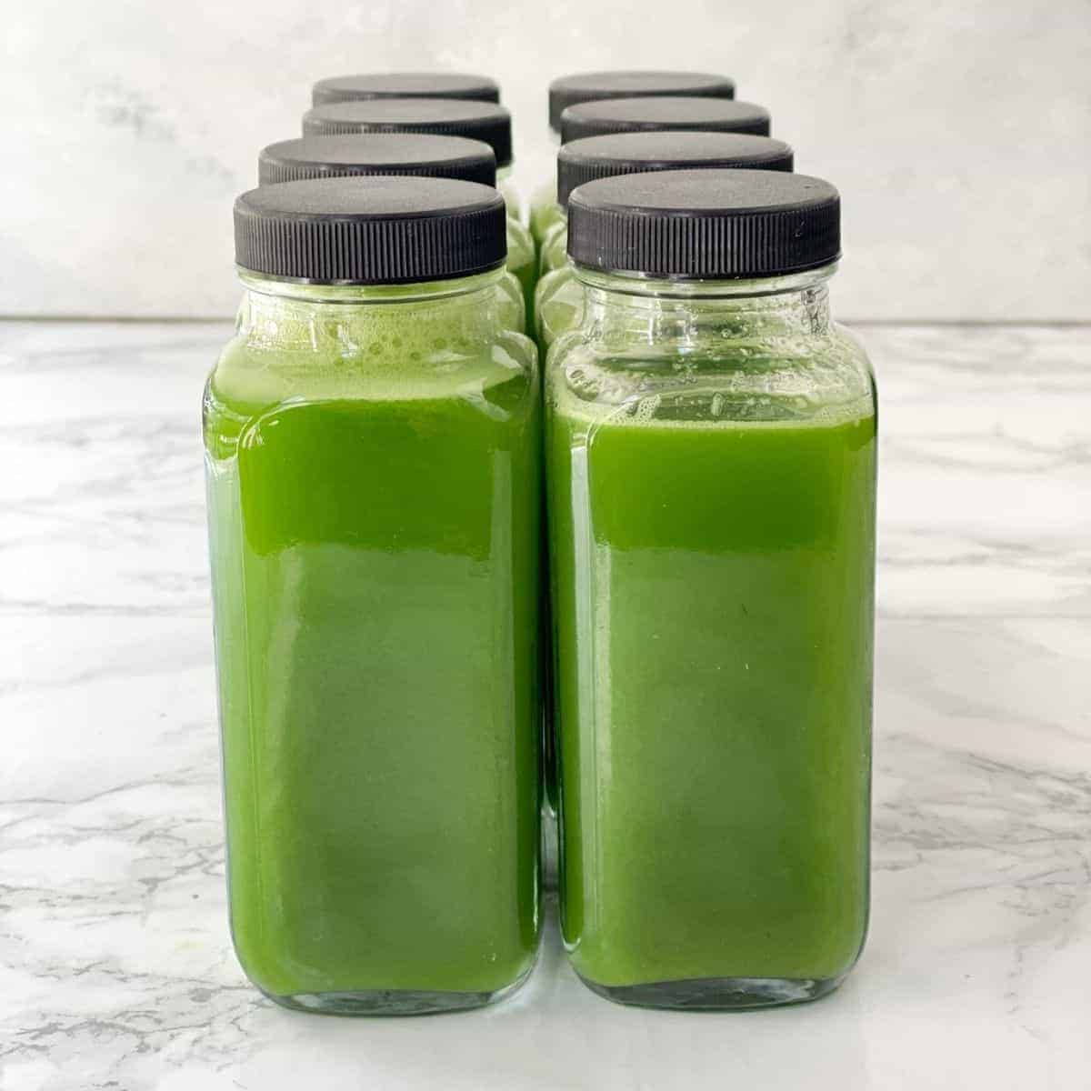 Juicer vs Blender: Which is Better? - Simple Green Smoothies