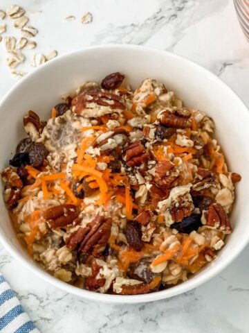 carrot cake overnight oats recipe