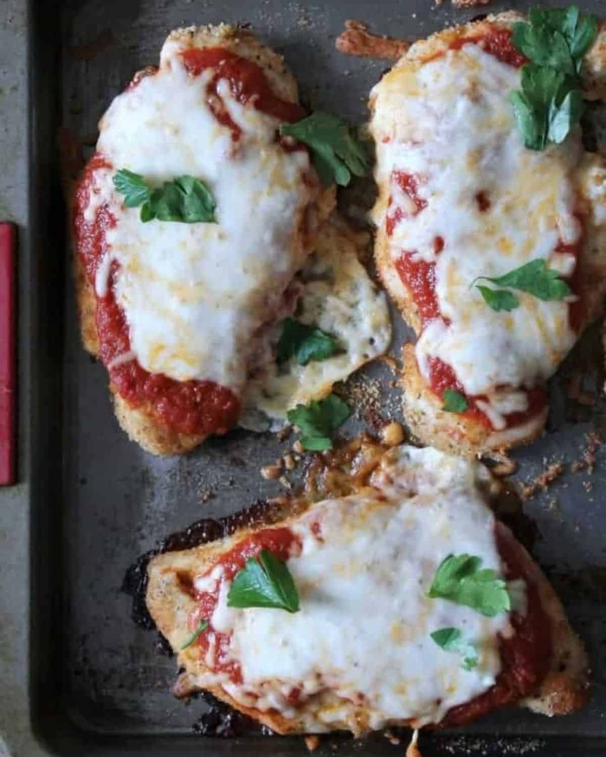 overhead picture of chicken parmesan.