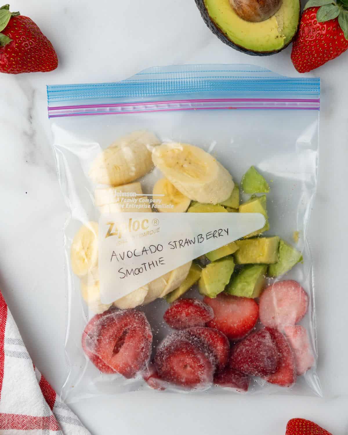 strawberry avocado smoothie freezer kit