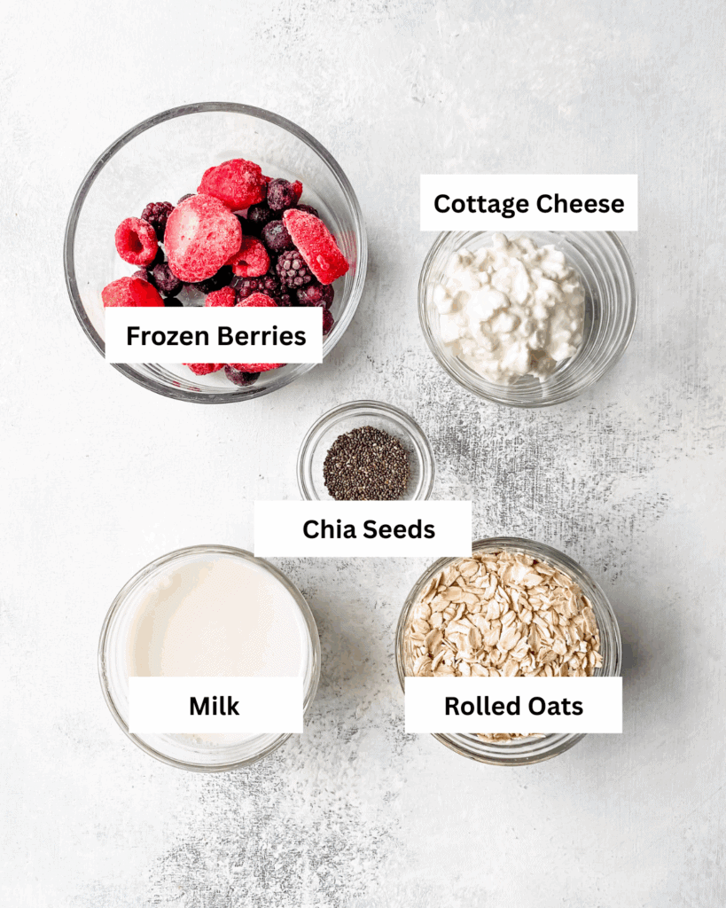 Ingredients for cottage cheese overnight oats.
