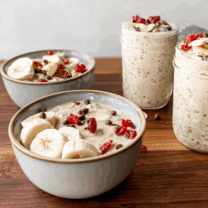 protein overnight oats in bowls and mason jars