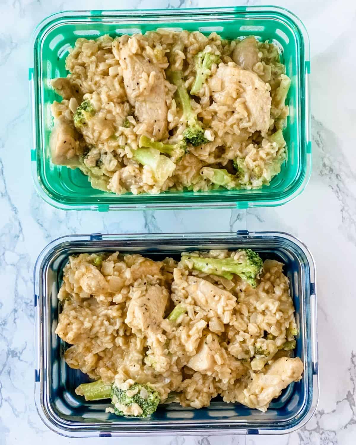 chicken and rice meal prep bowls.
